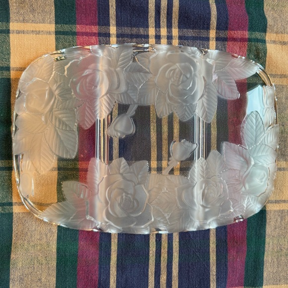Vintage Studio Nova Winter Rose Frosted Glass 3 Part Serving Platter - Picture 6 of 10